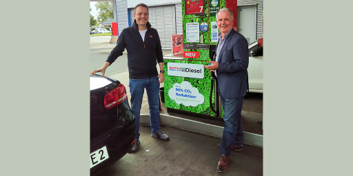 Leo Hoffmann (FDP Kreistagsfraktion Main-Kinzig) und Joachim Fetzer (Fraktionsvorsitzender FDP Kreistagsfraktion Main-Kinzig)